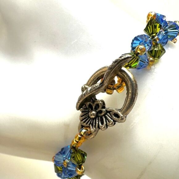 Blue and green crystal Swarovski floral bracelet - Picture 2 of 4